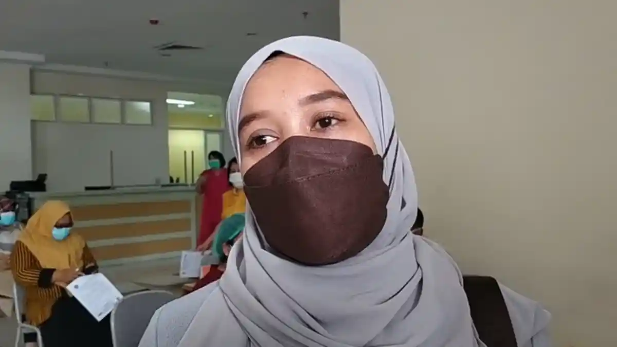 Nakes RSUP Adam Malik Ungkap Rasanya Disuntik Vaksin Moderna