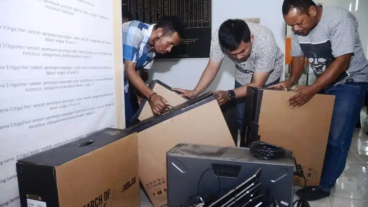Sekretaris KPU Makassar Mengaku Tak Tahu Soal Pengadaan Barang Elektronik, Tapi!