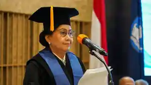 Guru-Besar-FTUI-Prof-Dewi.jpg