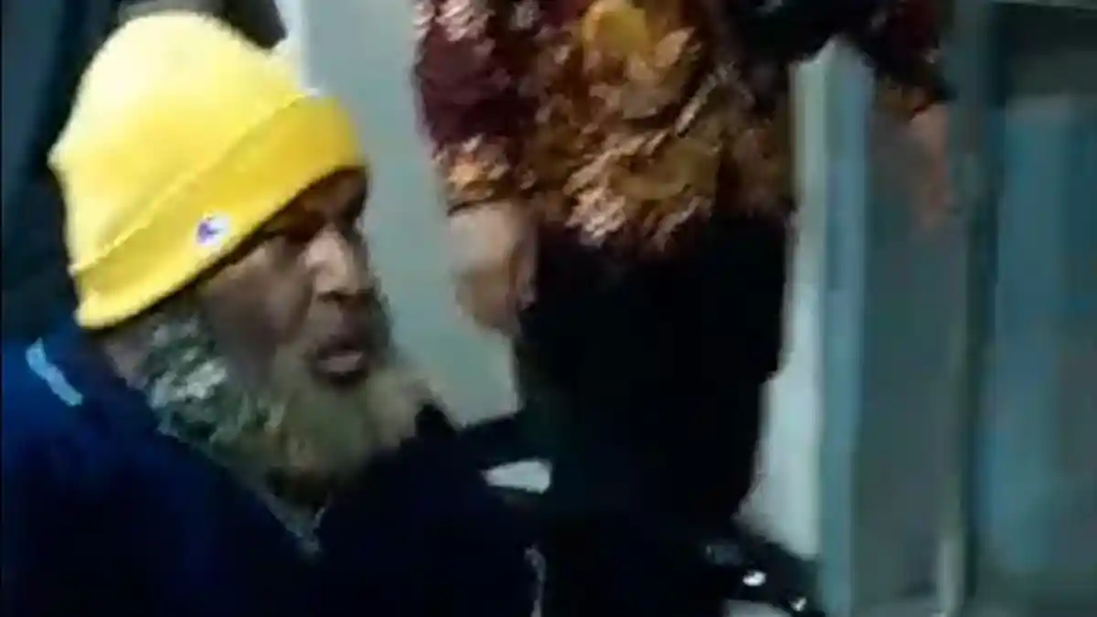 Lukas Enembe Dijemput Paksa KPK, Kuasa Hukum: Ada Apa-apa Dengan Beliau, Mereka Tanggung Jawab