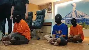 KKB-Papua-Beli-Senpi-Rakitan-dari-Bojonegoro-Lewat-Perantara-Pecatan-TNI.jpg