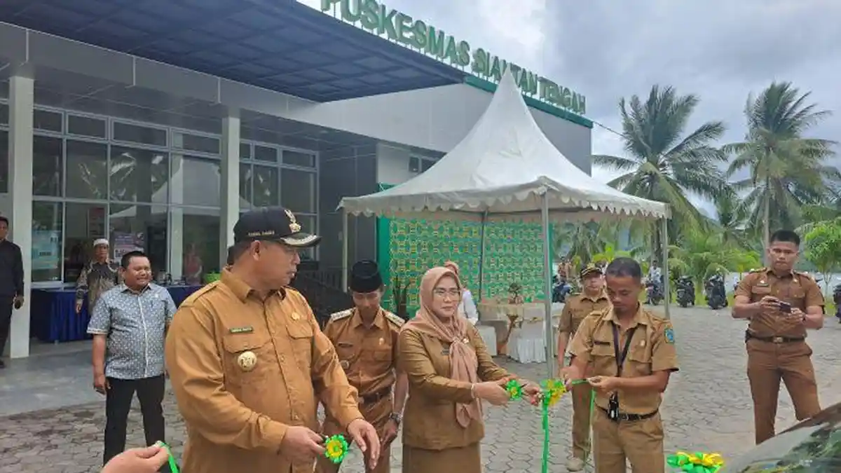 Bupati Anambas Abdul Haris Serahkan Puskel Buat Puskesmas Siantan Tengah