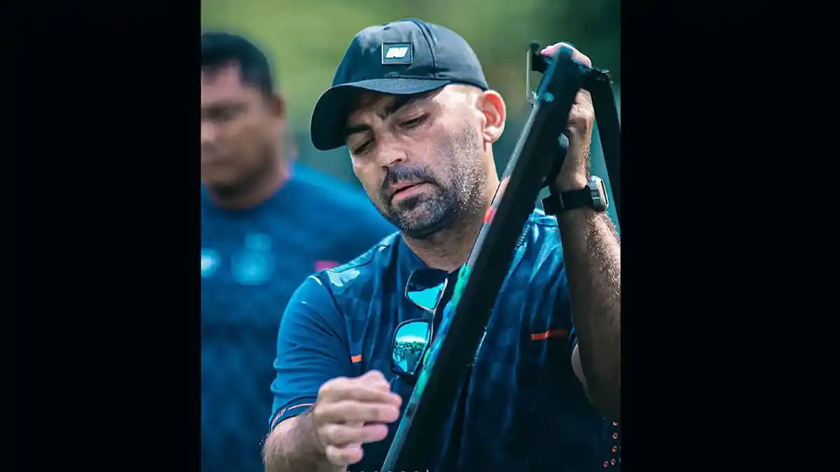 Javier Roca Pelatih Persik Kediri Akui Kurang Antisipasi Pergerakan Makan Konate