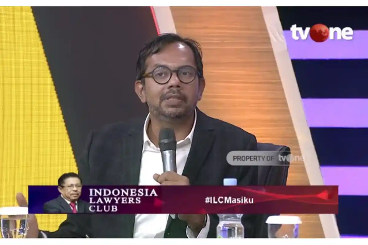 Yasonna Laoly Pecat Dirjen Imigrasi, Haris Azhar Ungkit Kasus Harun Masiku: Ada Sesuatu yang Besar