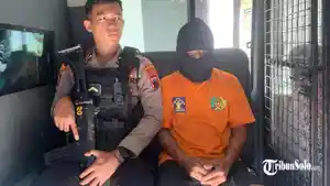 Pelaku-melakukan-aksi-bejat-itu-di-rumah-korban.jpg