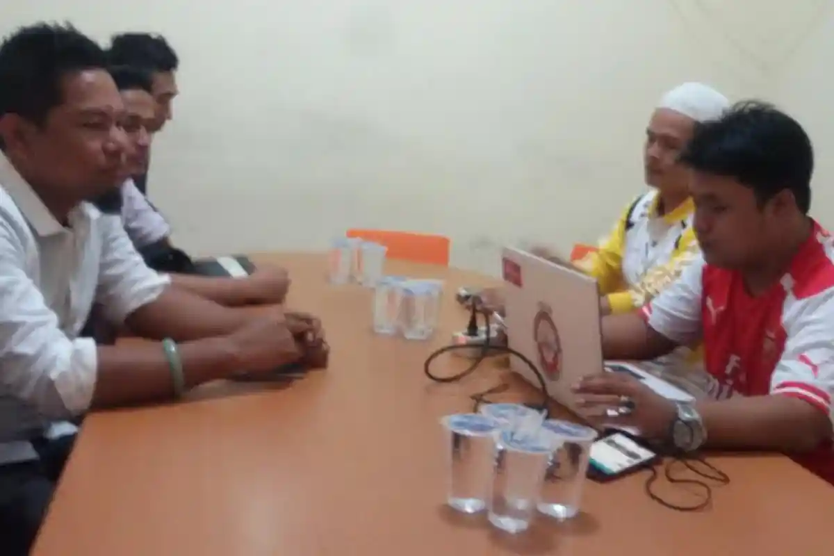 Bawaslu Hentikan Proses Laporan pada Timses Zumi Zola