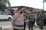 Wakapolres-Nias-AKBP-Eniali-Hulu-pimpin-apel-pengamanan.jpg