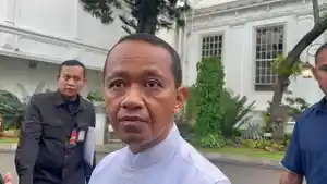 Menteri-ESDM-Bahlil-Lahadalia-di-Istana-Kepresidenan.jpg