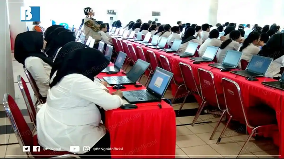 Ikuti Tes SKD CPNS 2018, Beberapa Ibu Hamil Diberikan Kursi Prioritas oleh Panitia Tes CPNS