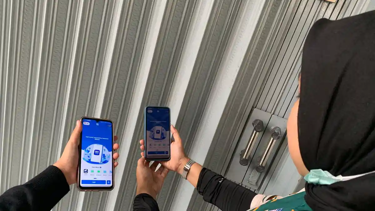 Harga Emas Naik Turun, Tia Pilih Menabung Emas Lewat BRImo Tiap Gajian
