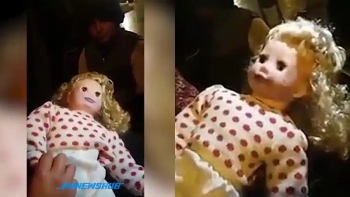 Apa Boneka Ini Menakutkan? Baterainya Sudah Habis, Tapi Masih Bergerak dan Bicara
