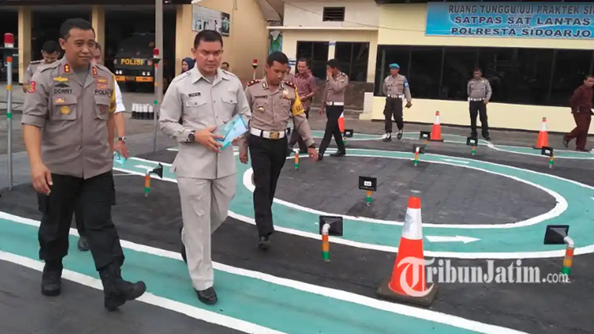 Sidoarjo Punya Trek Ujian SIM Sensor Ultra Sonic, Korlantas Polri Berkunjung ka Jawa Timur