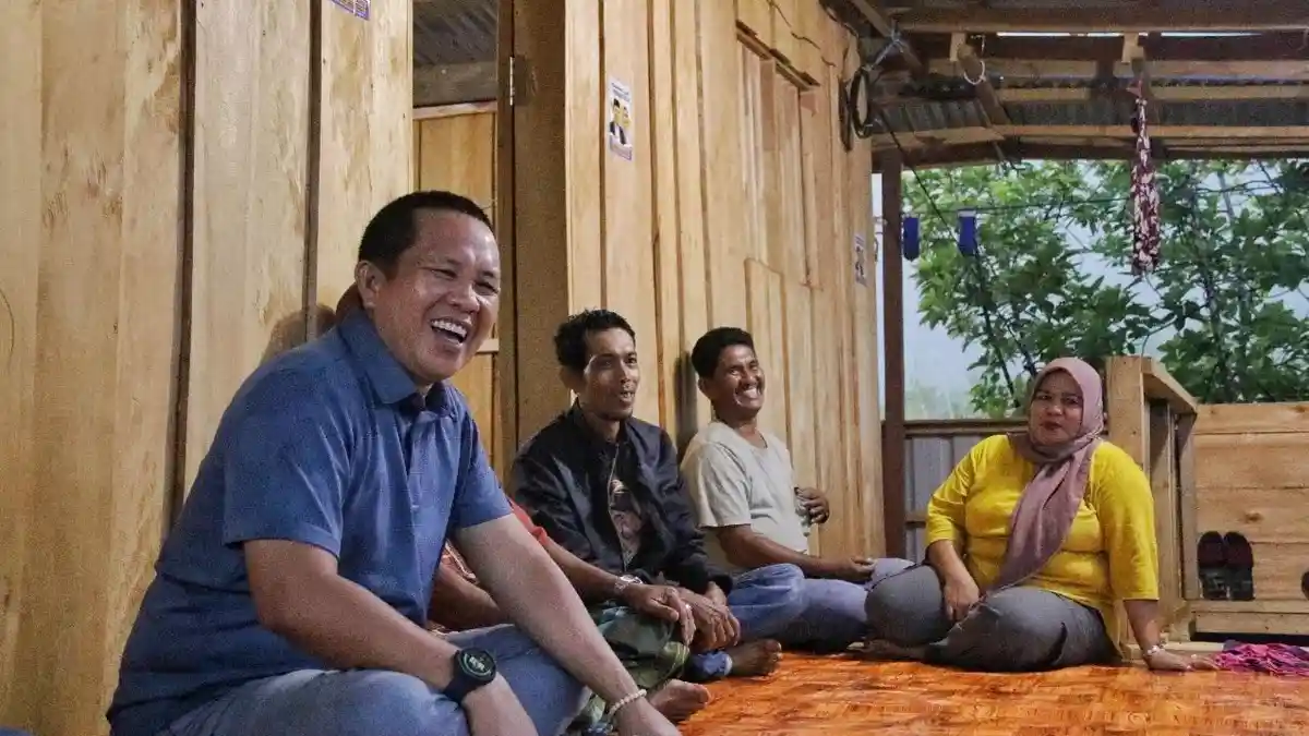 Rela Naik Gunung Demi Bertemu Warga, Iksan Jemput Harapan Masyarakat