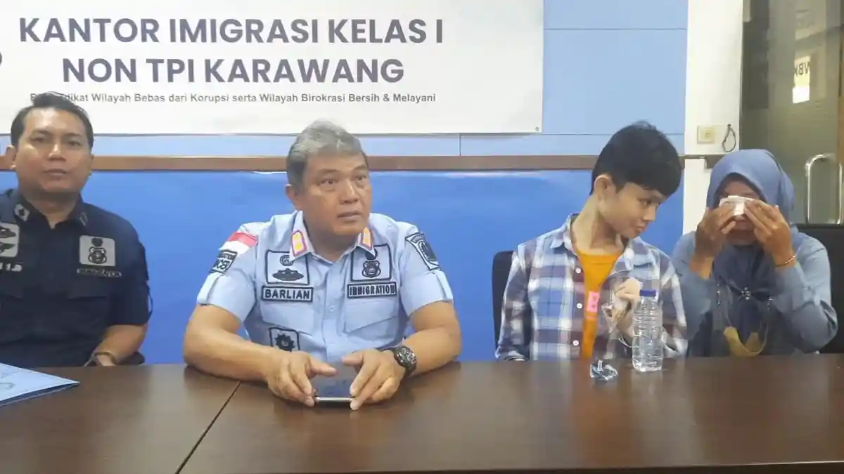 BREAKING NEWS: Siau Huang, WNA Taiwan yang Dirawat Siti Warga Karawang, Akhirnya Dideportasi