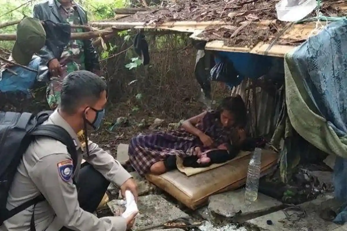 Saat Hujan Deras, Wahati Melahirkan Sendirian di Semak-semak, Begini Kondisinya Saat Ditemukan