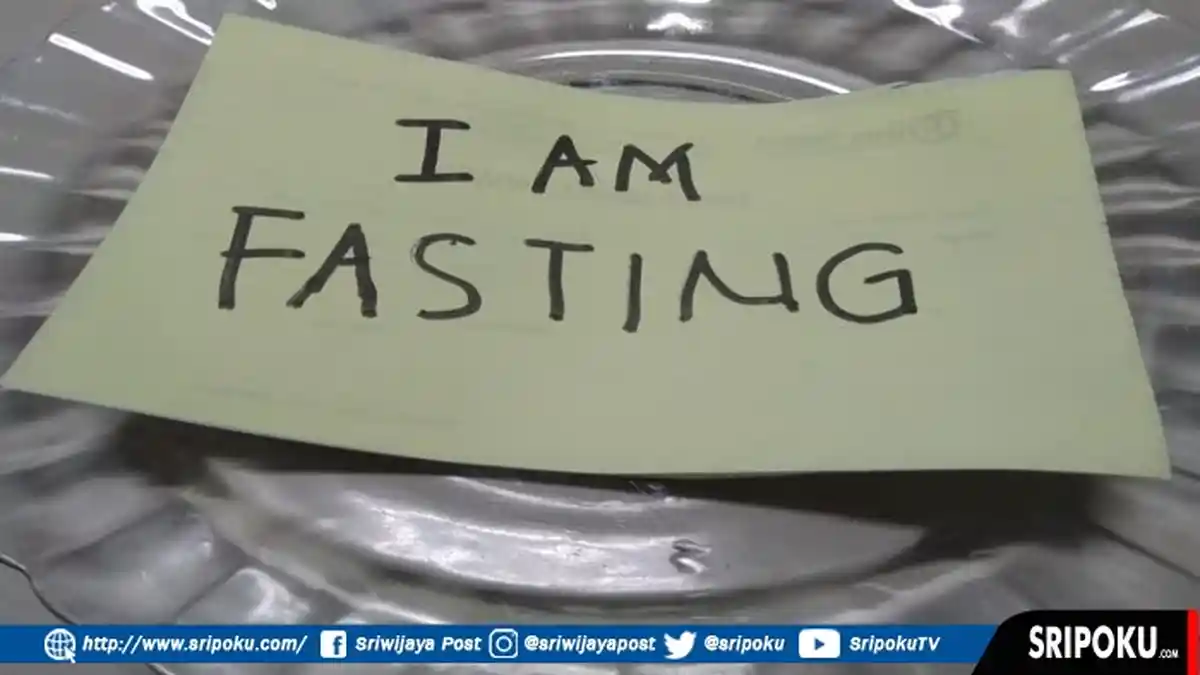 Harus Dihafalkan, Ini Bacaan Niat Puasa & Doa Buka Puasa Ramadan, Lengkap Latin dan Artinya!