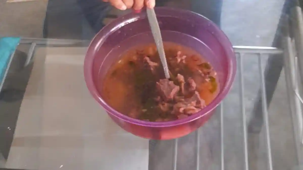Kuliner Khas NTT: Sop Buntut Sapi Timor ala Koki Ferry Ndoen
