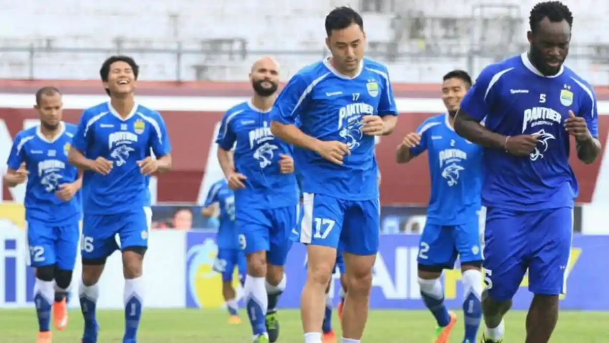 Direktur Persib Bandung Sampaikan Permintaan Maaf, Begini Tanggapan Viking Persib