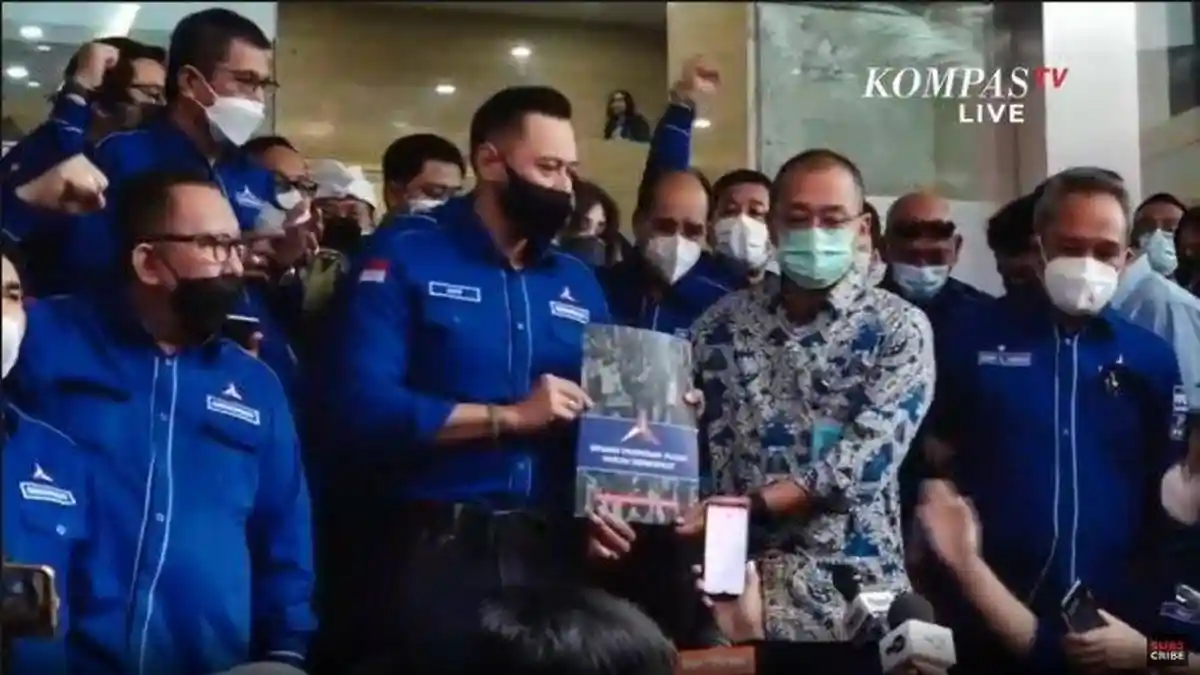 Hasil Pertemuan AHY dengan Kemenkumham Soal KLB Demokrat, Bawa 5 Boks Kontainer Bukti KLB Tak Sah