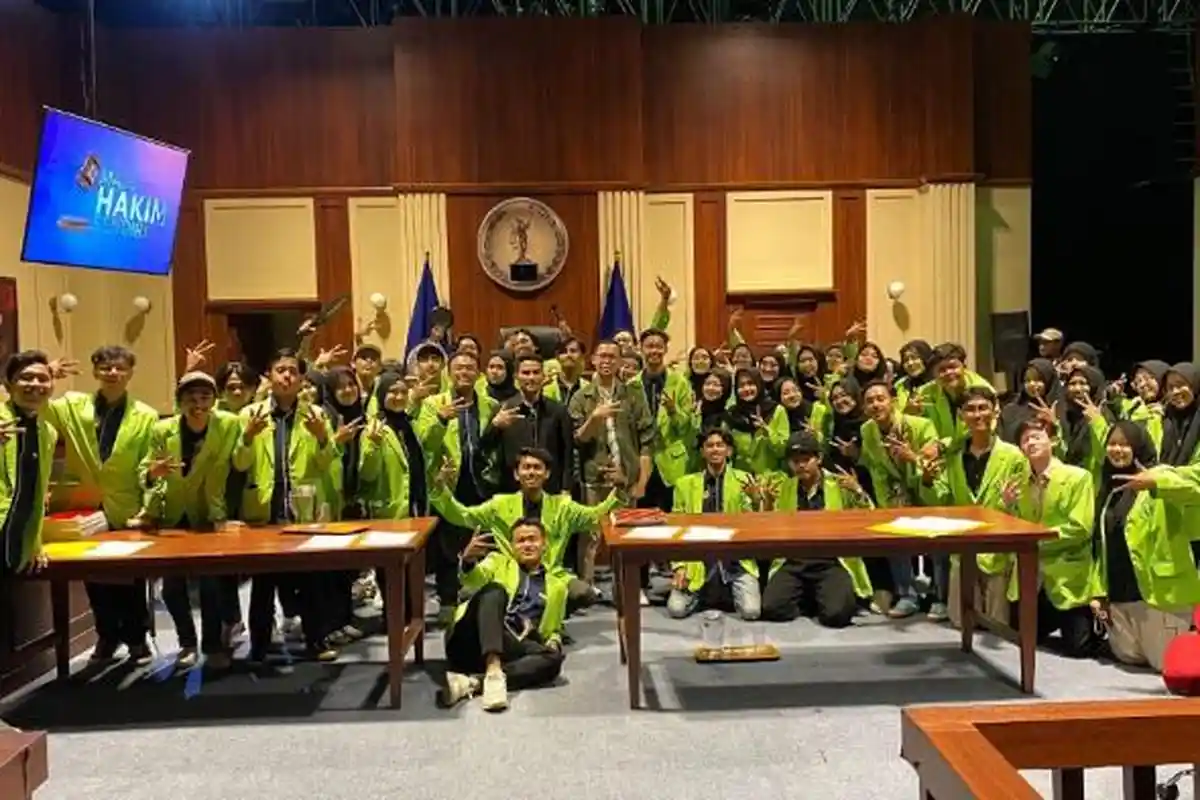 Study Media 2024 Memberi Edukasi dan Pengalaman Dunia Media untuk Mahasiswa KPI UIN Walisongo