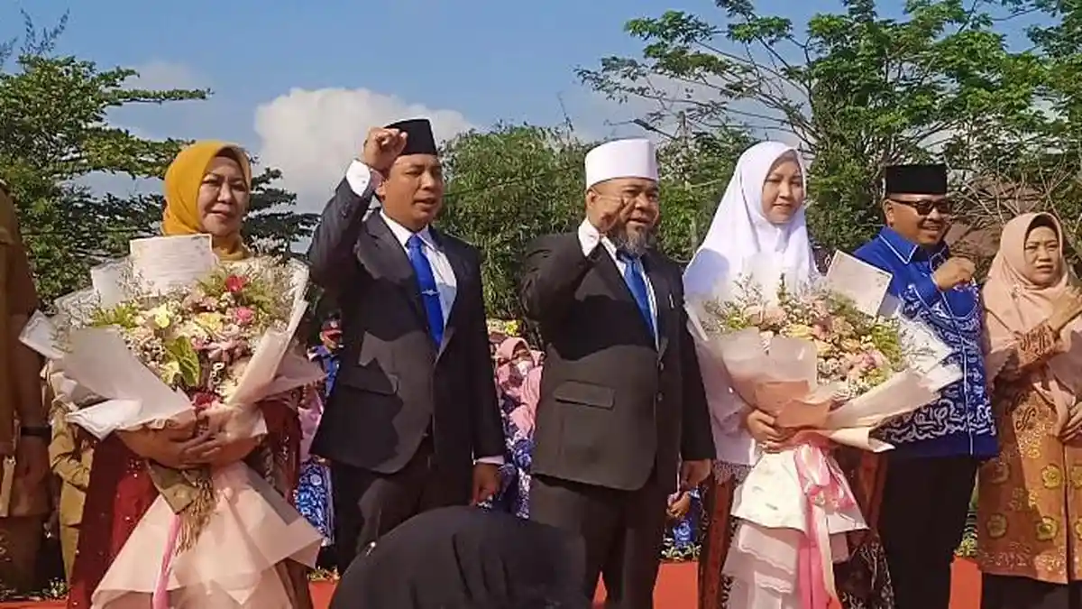 Momen Haru Helmi Hasan - Dedy Wahyudi Pamitan dengan ASN dan Warga Kota Bengkulu