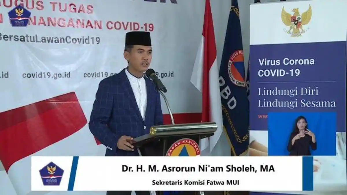 MUI Haramkan Menyebar Konten dengan Pose Melihatkan Aurat dan Aktivitas Buzzer di Media Sosial