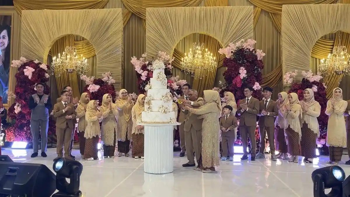 Perayaan 50 Tahun Pernikahan H. Imam Abror HAS dan Hj. Sunarti Abror ...