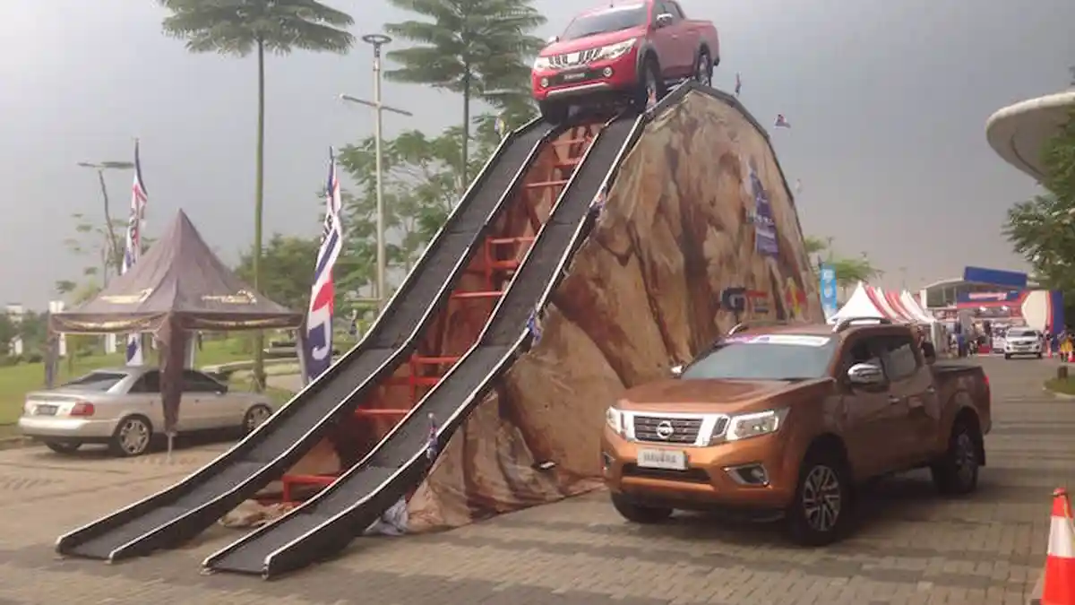 Rasakan Sensasi 4x4 Challenge dengan Empat Mobil Tangguh Ini