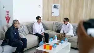 Kunjungan-Wamen-ESDM-dan-Dirut-Migas-Di-Karimun.jpg