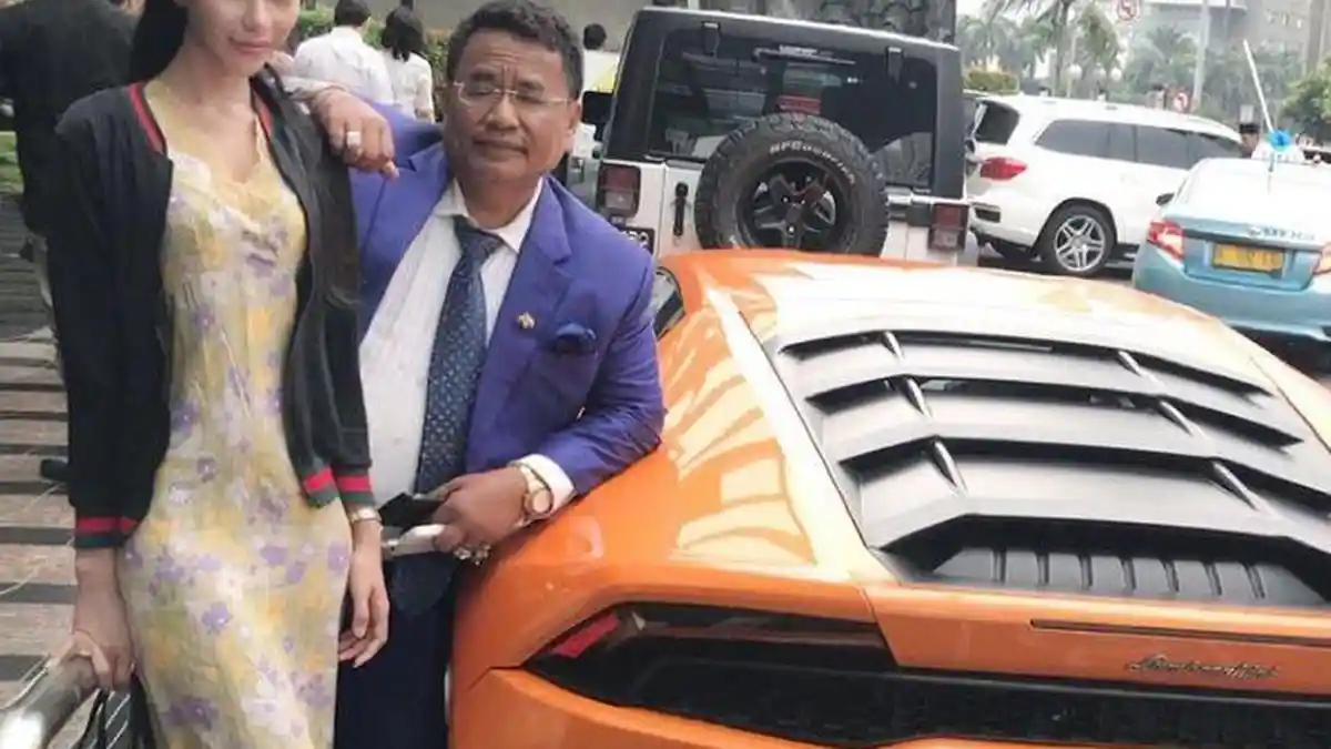 Ban Mobil Rusak, Hotman Paris Salahkan Pembangunan Tol yang Mangkrak