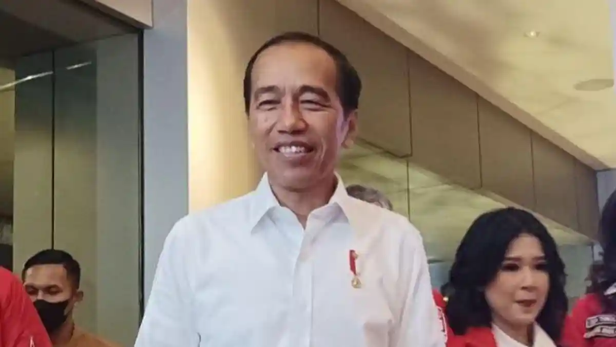 Detik-detik Jokowi Nyaris Santap Makanan Berformalin saat Boyong Keluarga ke Labuan Bajo