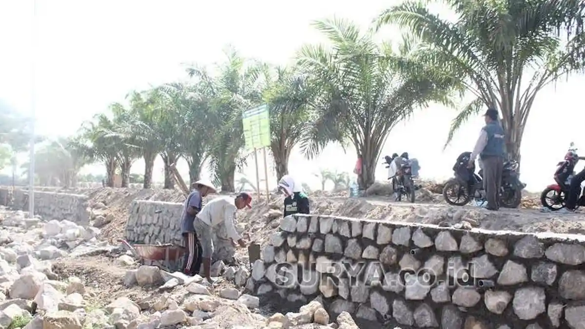 Proyek Tahap 2 Alun-Alun Mejayan di Madiun Telan Dana Rp 6,13 Miliar