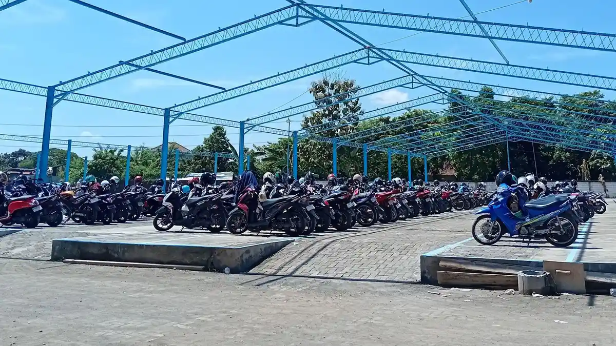 Ketua DPRD Kudus Tegaskan Retribusi Jangan Membebani Pedagang Relokasi Pasar Bitingan