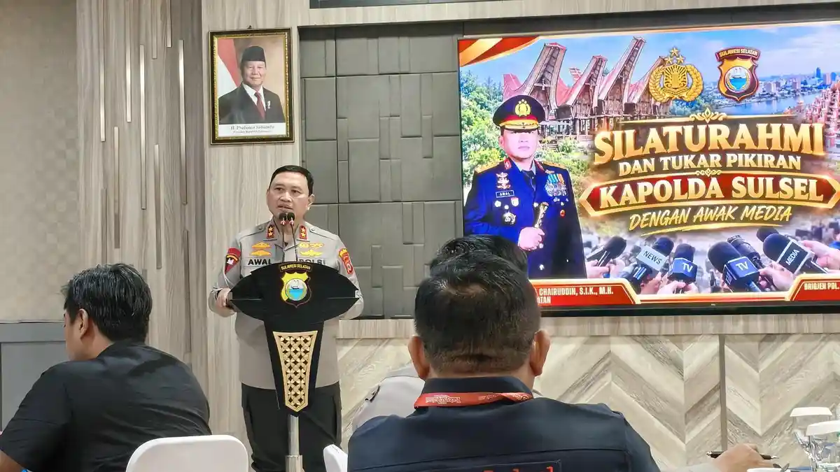 Antrean Solar Picu Kemacetan, Kapolda Sulsel: Itu Persoalan Ketertiban ...