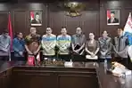 Dukung Penuh Program MBG, Wakil Bupati Minahasa Vanda Sarundajang Hadiri Rakor Bersama Wagub Sulut