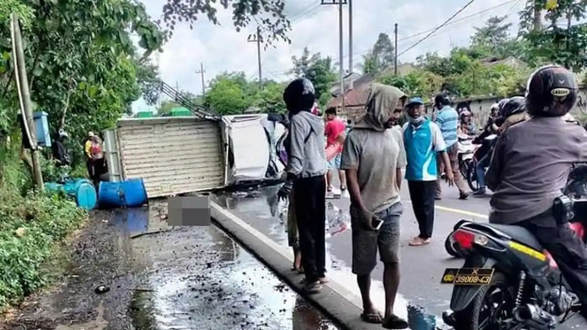 Kecelakaan di Bangsalsari Jember, Dua Pengendara Motor Tewas Dihantam Pickup, Enam Orang Luka-luka