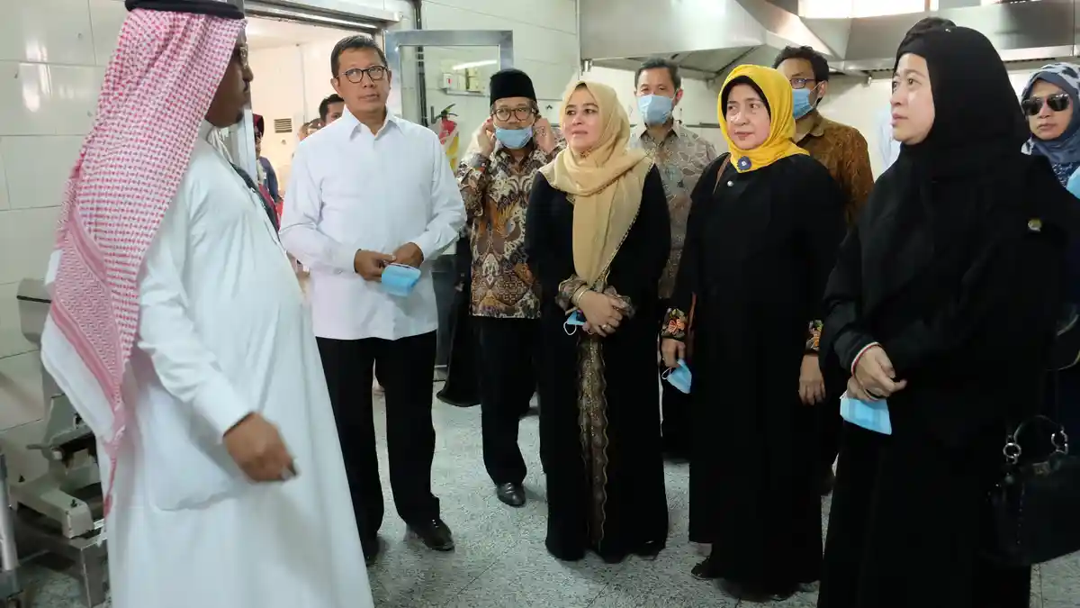 Menko PMK Cek Kesiapan Fasilitas Calon Haji Indonesia