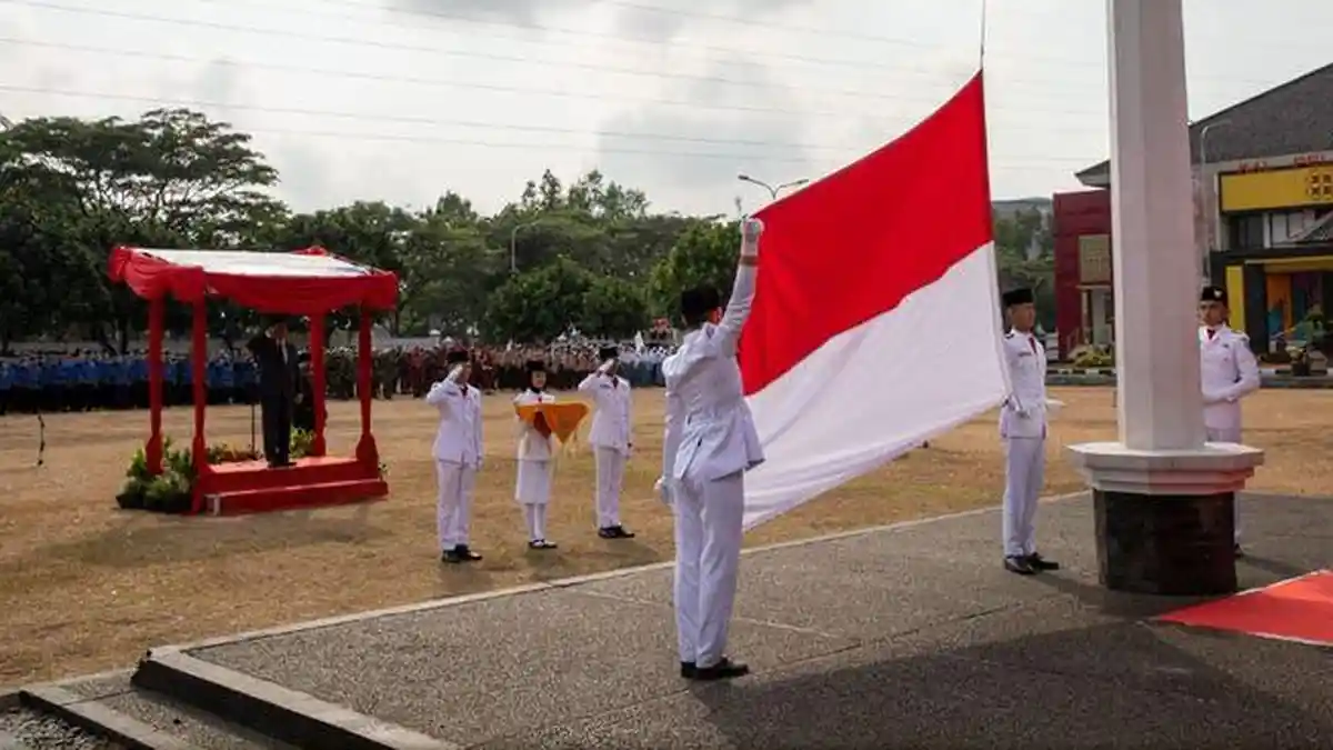 Doa Latin dan Susunan Upacara Perayaan Hari Guru Nasional 2025 untuk Tingkat Sekolah