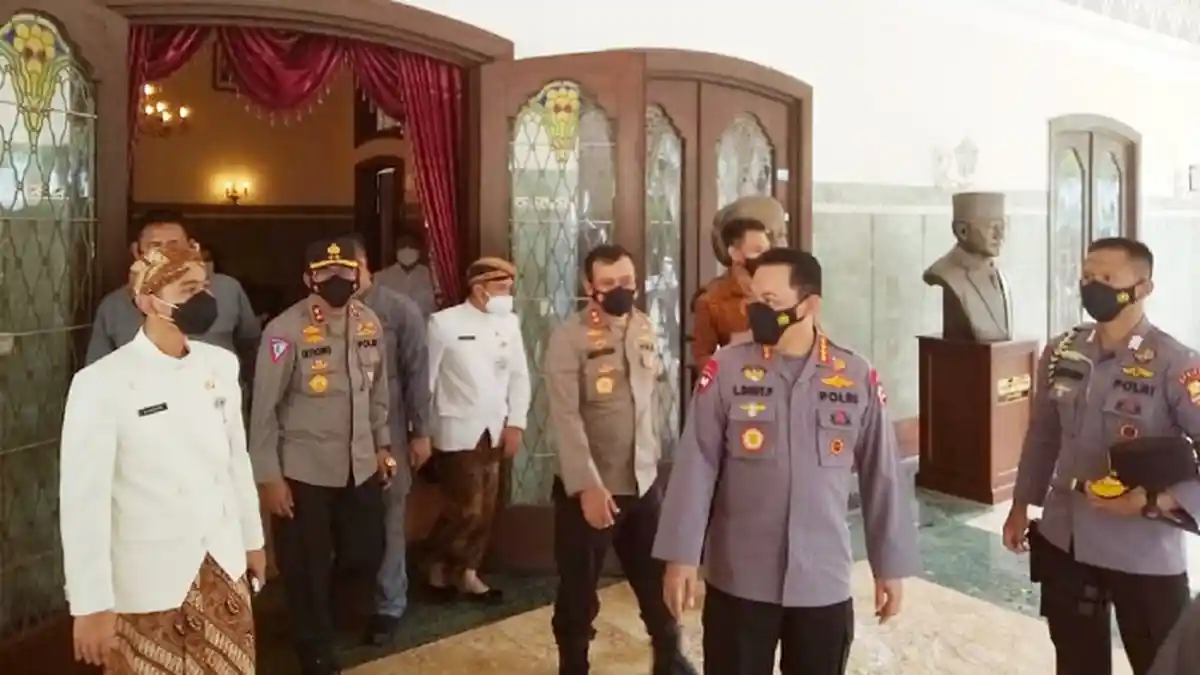 Kemarin Cak Imin,Hari Ini Gibran Didatangi Kapolri di Loji Gandrung & Bertemu Menpora Zainudin Amali