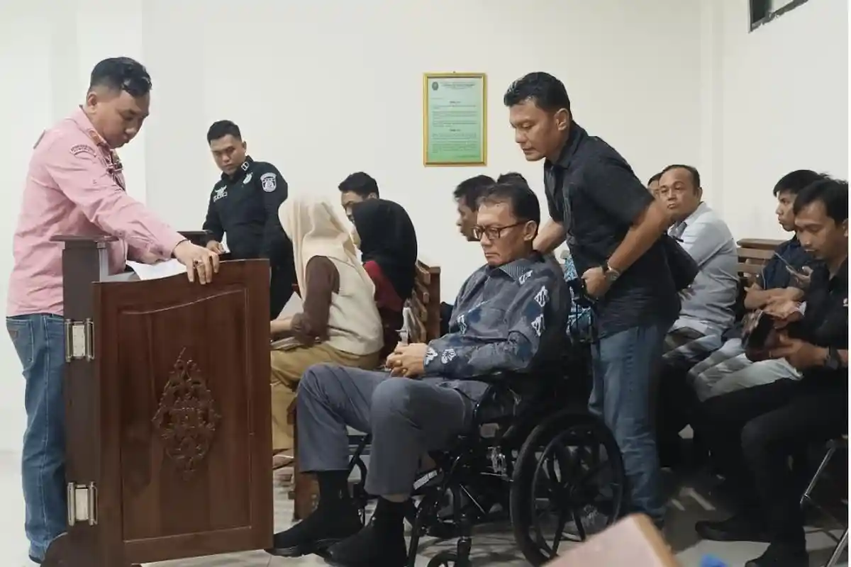 Bupati Kaur Lismidianto Jadi Saksi Kasus Dugaan Korupsi Pengadaan Jas Seret Mantan Kadis PMD