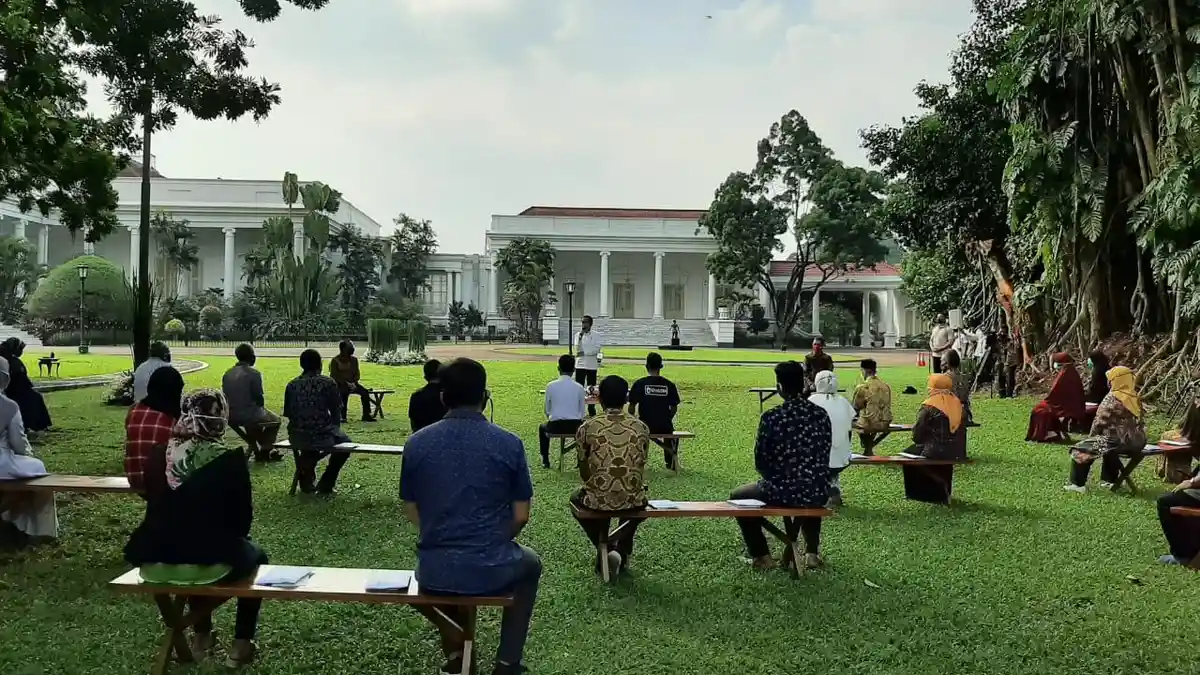Jokowi Minta Para Pedagang agar Tak Menyerah Hadapi Pandemi Covid-19