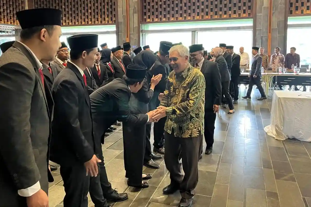 Pesan Sekda Wonosobo Kepada 45 Anggota Panwascam: Jaga Integritas dan Profesionalisme