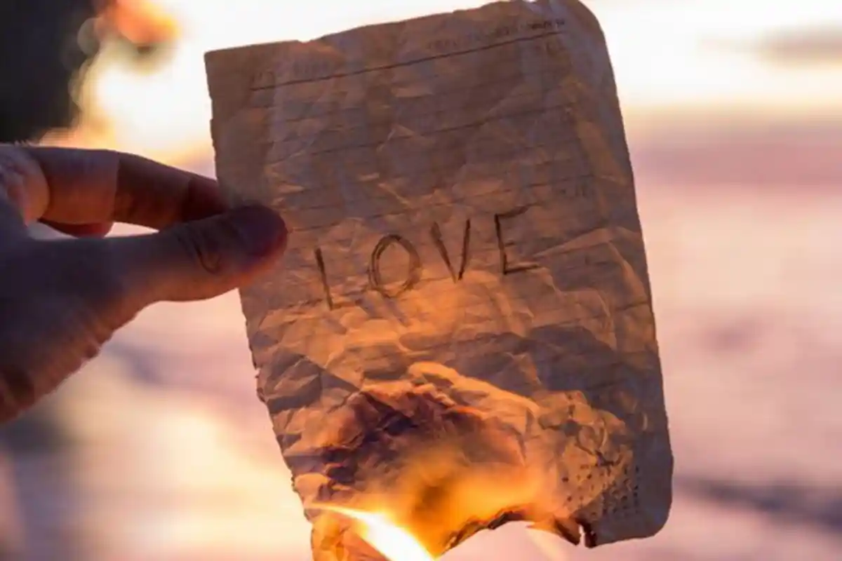 Apakah Pertanda Si Dia Ingin Balikan? Ini Arti Mimpi Bertemu dengan Mantan Pacar