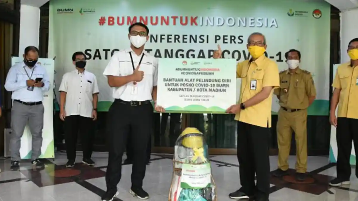 Jelang New Normal Life, Petrokimia Gresik Kembali Salurkan Bantuan ke Warga dan Posko Covid-19