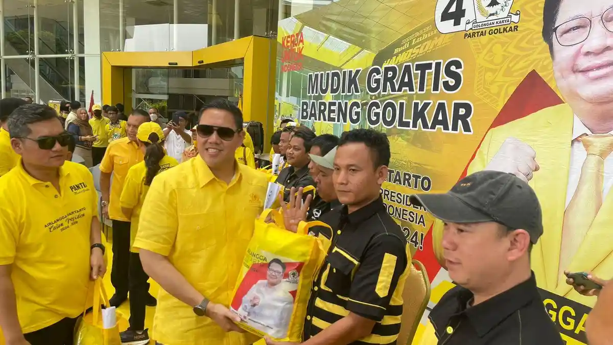 Partai Golkar Kembali Gelar Mudik Gratis, Dave Laksono Lepas 5 Bus ke Cirebon dan Indramayu
