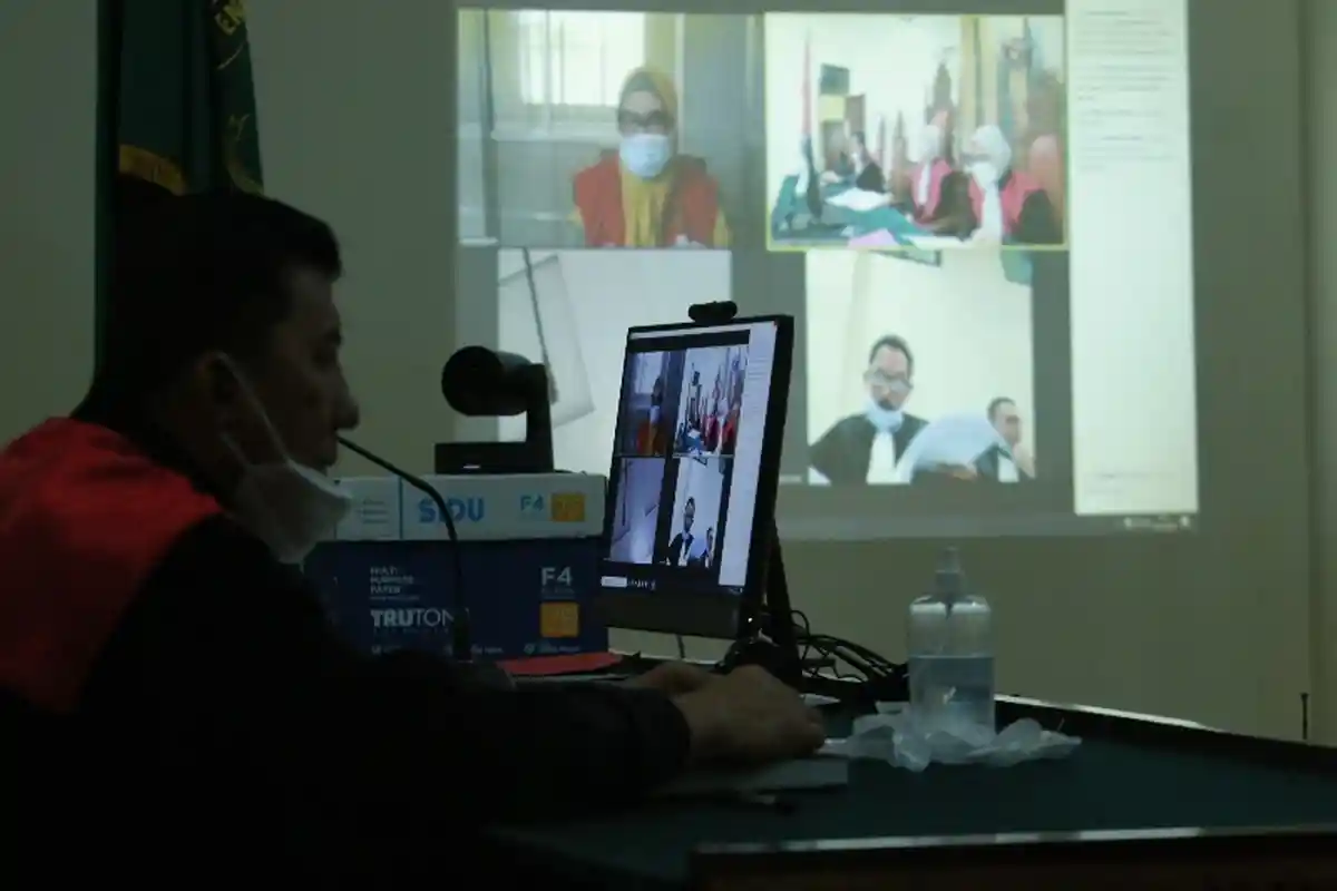 Dituntut 5 Tahun 6 Bulan Penjara, 2 Hal yang Memberatkan Kadiskes Lampung Utara Maya Mettisa