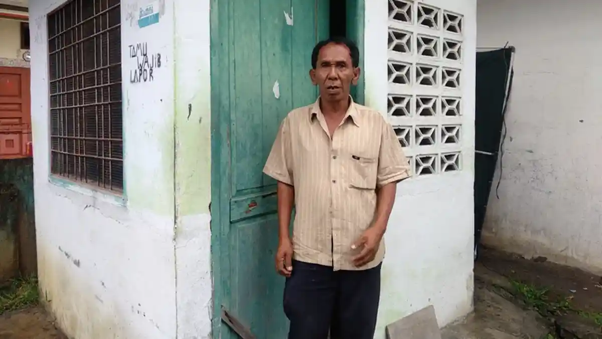 Penjaga Pintu Masuk Perumahan di Siantar Utara Ditodong Pistol dan Diikat oleh Gerombolan Rampok