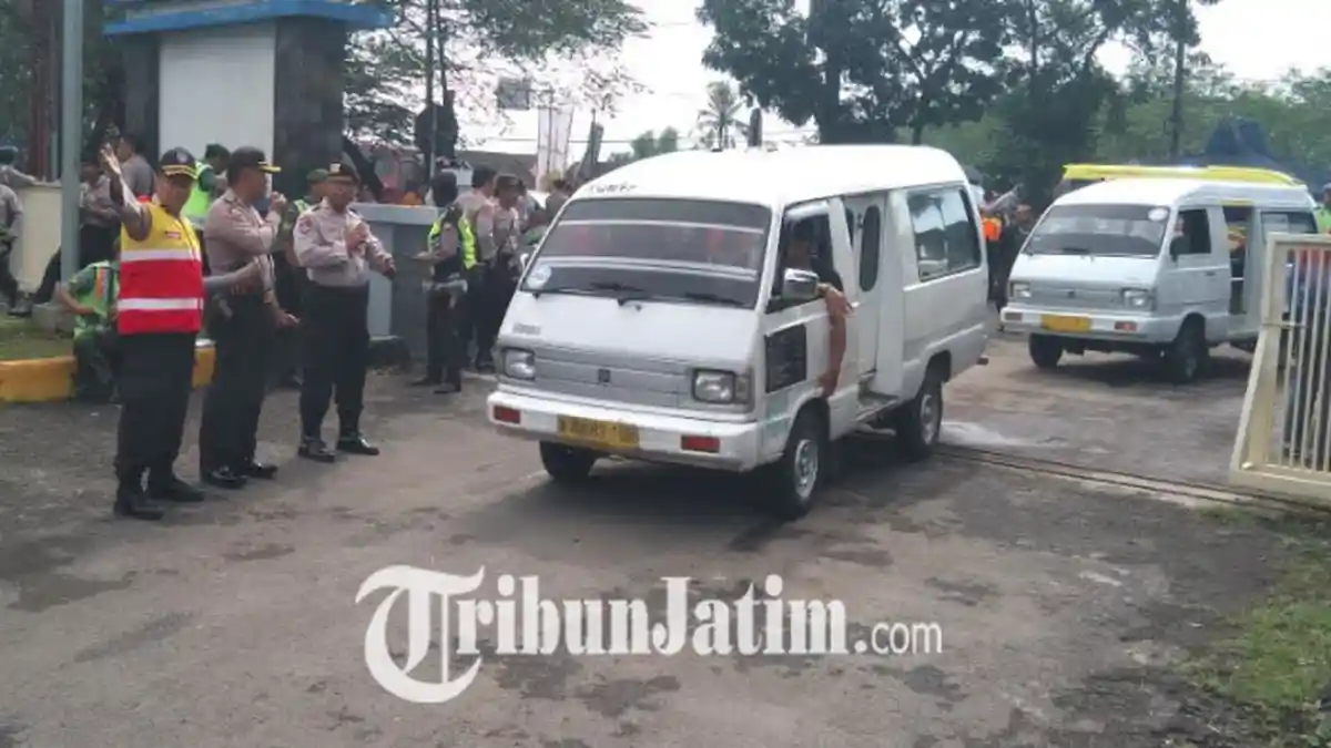 Awas, Angkot se Malang Raya Hari ini Demo Besar-besaran, Inilah Titik Kumpulnya
