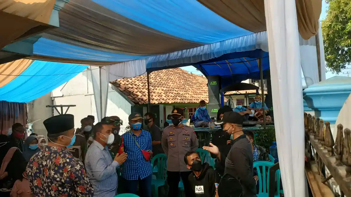 Resepsi Pernikahan dan Ratusan Kerumunan di Bandung Barat dan Cimahi Dibubarkan Polisi Selama PPKM