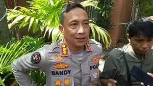 BERI-KETERANGAN-Kabid-Humas-Polda-Bali-Kombes-Pol-Ariasandy-saat-memberikan-tanggapannya.jpg